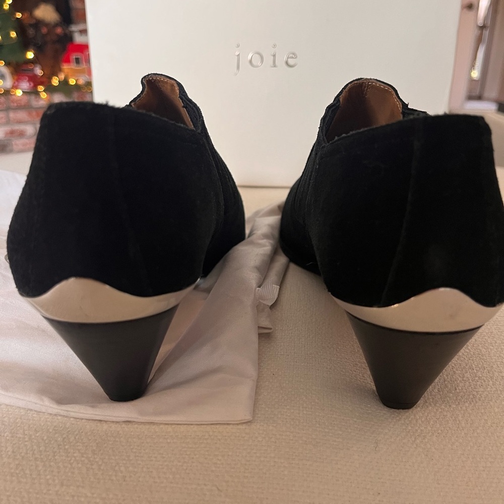 New Joie Black Suede Ankle Heeled Booties - Picture 4 of 8